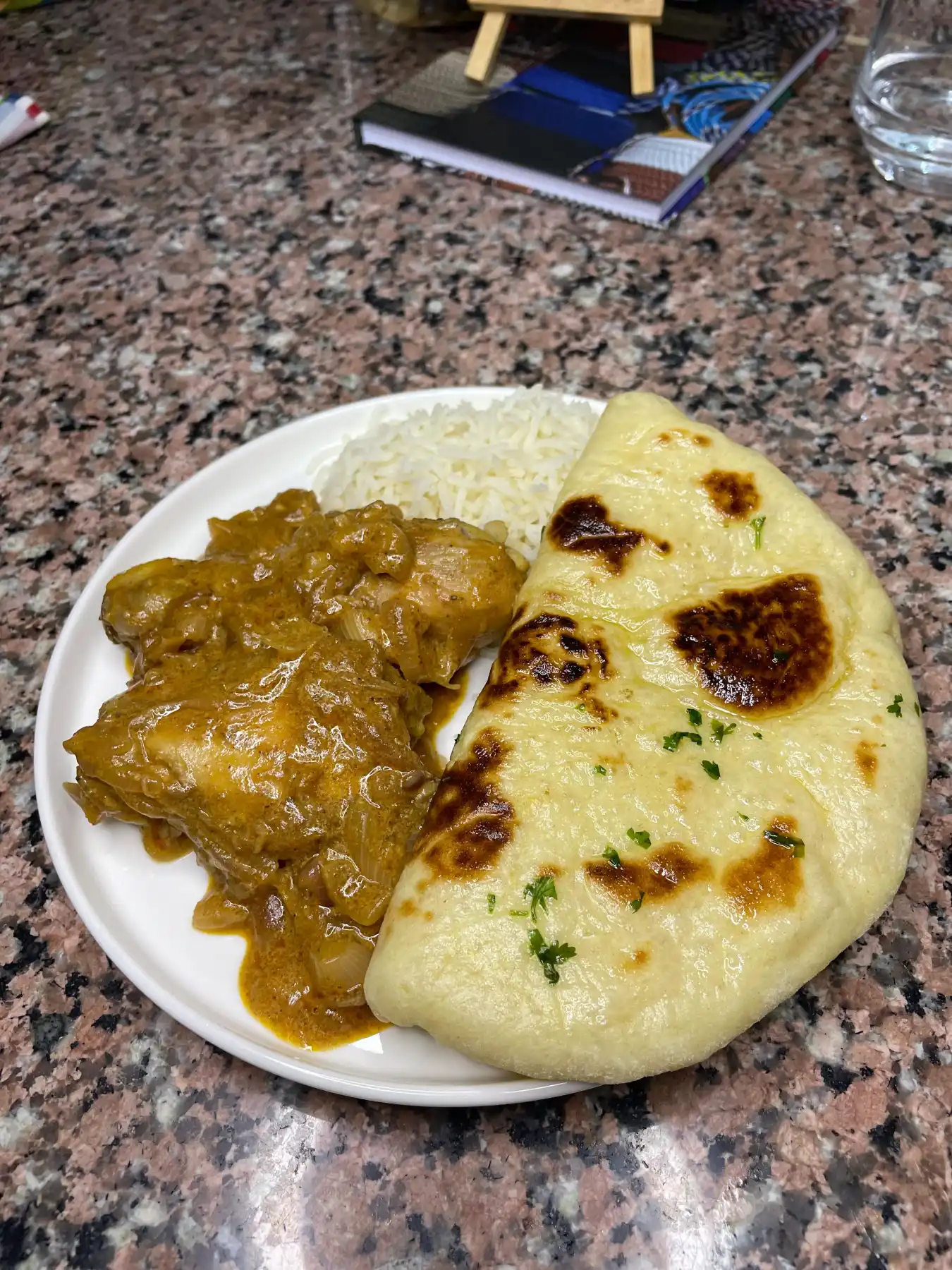 Naan bread and onion chicken
