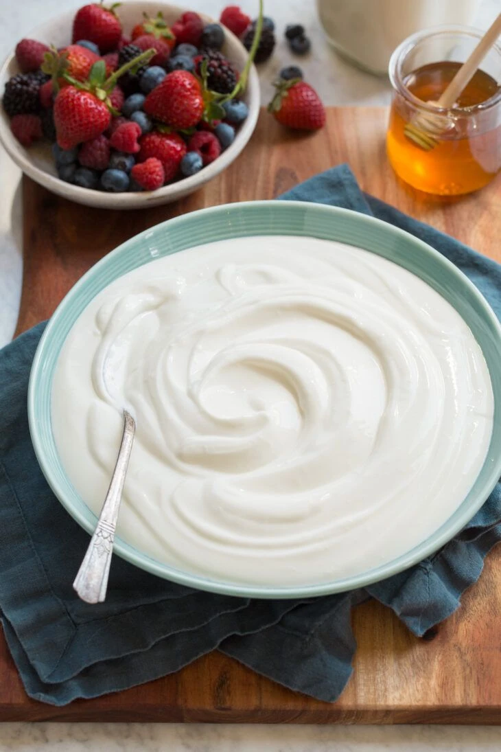 Thick, creamy homemade yoghurt